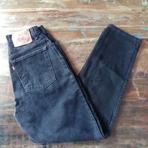 Vintage Levis 550 mom jeans Size 8